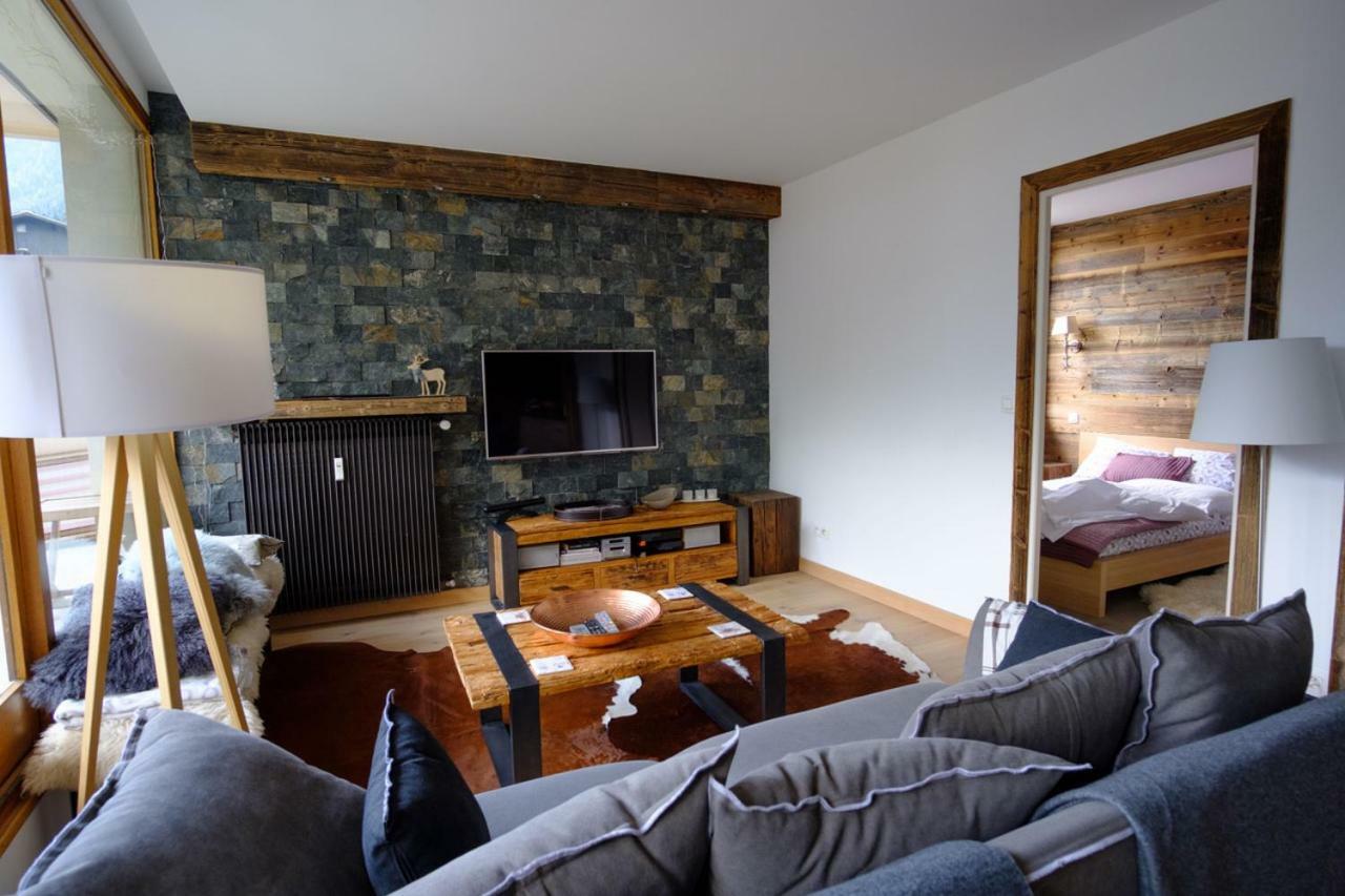 Appartement Apartament Z Widokiem Na Mt Blanc à Chamonix Extérieur photo